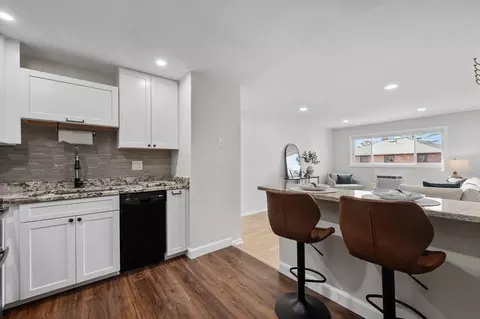 Kitchen - 34 Bayview Ter #10, Danvers, MA 01923 photo 6 of 7