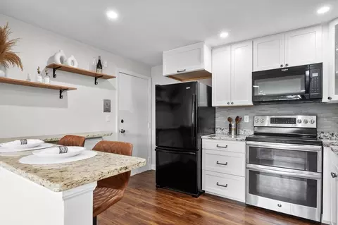 Kitchen - 34 Bayview Ter #10, Danvers, MA 01923 photo 1 of 7