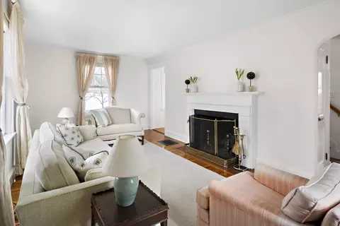 345 Harris Ave, Needham, MA 02492 photo 5