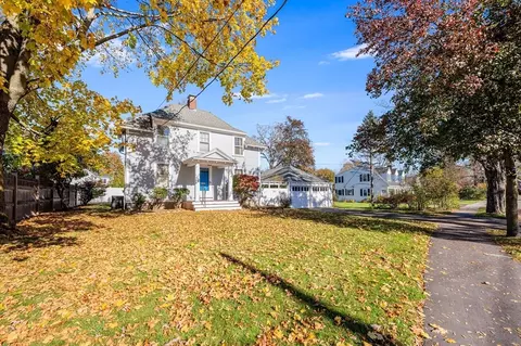 345 Harris Ave, Needham, MA 02492 photo 2