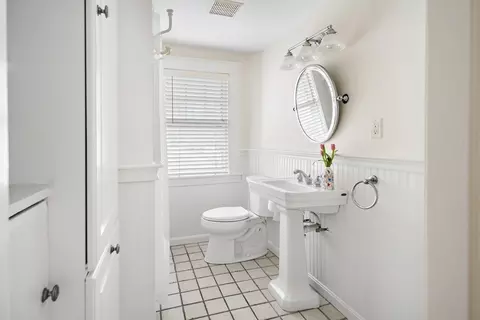 345 Harris Ave, Needham, MA 02492 photo 17