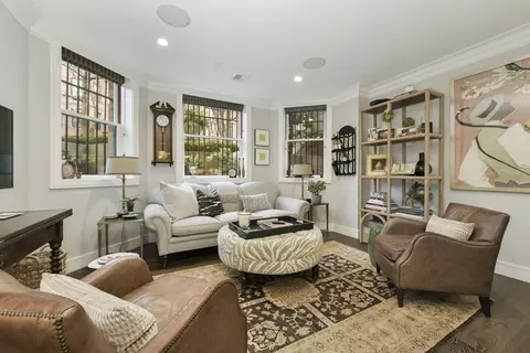11 Exeter St #2, Boston, MA 02116