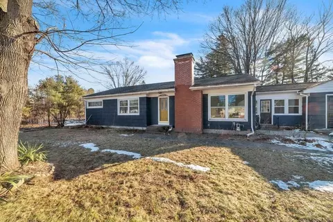 143 Holyoke Rd, Westfield, MA 01085