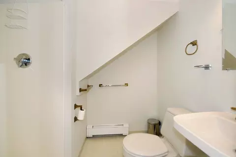 Bath - 7 Spring Ln, Maynard, MA 01754 photo 1 of 2