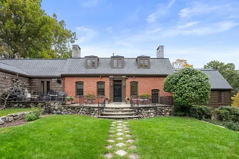 226 Highland St, Dedham, MA 02026