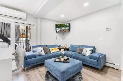 Living - 51 Jeffries St #1, Boston, MA 02128 photo 1 of 2