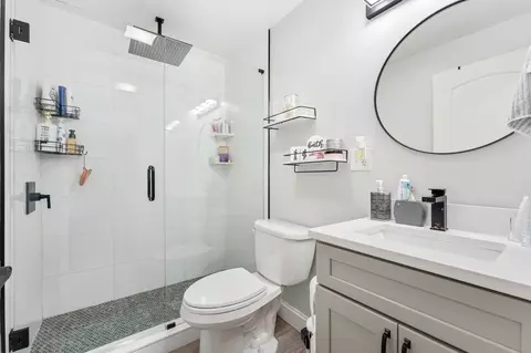 Bath - 51 Jeffries St #1, Boston, MA 02128 photo 1 of 2