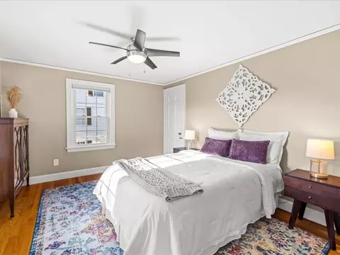 Bedroom - 25 Pickwick Rd, Marblehead, MA 01945 photo 3 of 7