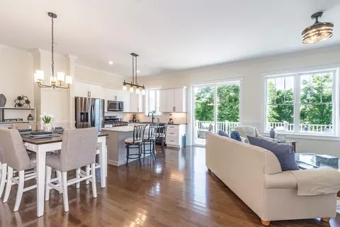 1 Jana Way #C, Merrimac, MA 01860