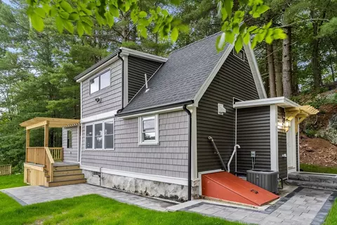 3 Court St, Saugus, MA 01906
