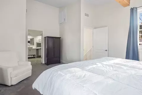 Bedroom - 9 Mapleton Rd, Merrimac, MA 01860 photo 5 of 7