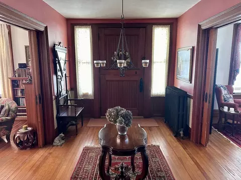 Entry Way - 449 Main St, Ashfield, MA 01330 photo 1 of 5