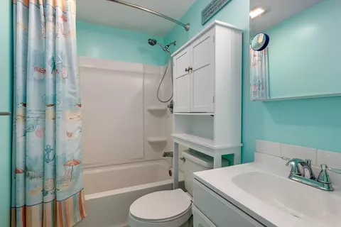 Bath - 88 Acton St, Maynard, MA 01754 photo 1 of 1