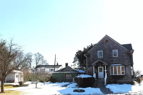 152 Plantation St, Worcester, MA 01604