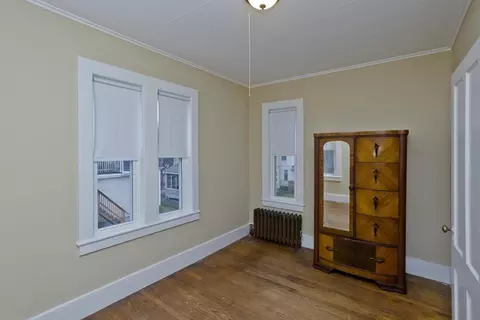 Bedroom - 24 Summer St, Chicopee, MA 01020 photo 2 of 2