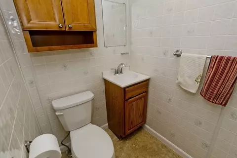 Bath - 24 Summer St, Chicopee, MA 01020 photo 1 of 3