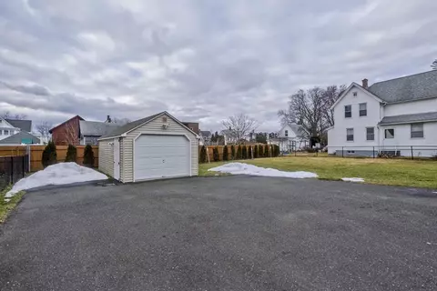 Exterior - 24 Summer St, Chicopee, MA 01020 photo 4 of 4