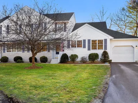 6 Oak View Ter #6, Franklin, MA 02038