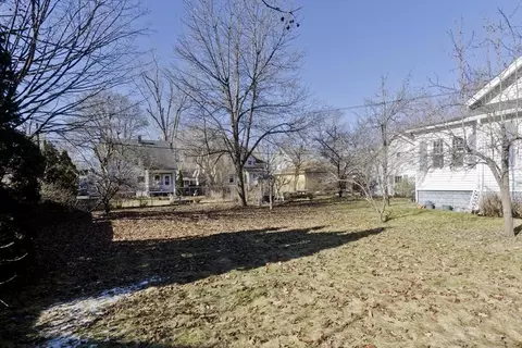 28 Chilson St, Springfield, MA 01118 photo 40