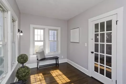 28 Chilson St, Springfield, MA 01118 photo 17