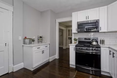 28 Chilson St, Springfield, MA 01118 photo 22