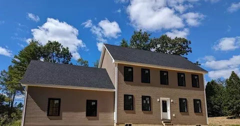 154 S Pond Rd, East Brookfield, MA 01515