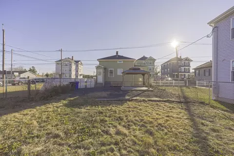 211 Jefferson St, Fall River, MA 02721 photo 17