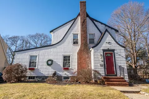 21 Fern Ave, Brockton, MA 02301