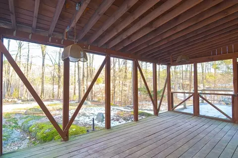 Exterior - 35 Cider Mill Ln, Upton, MA 01568 photo 6 of 12
