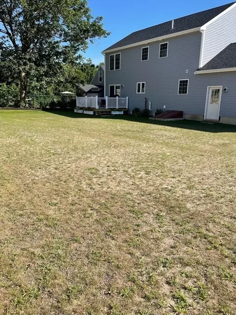 Exterior - 9 Church Ave, Wareham, MA 02571 photo 5 of 8