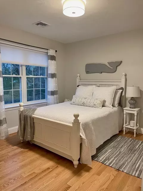 Bedroom - 9 Church Ave, Wareham, MA 02571 photo 5 of 6