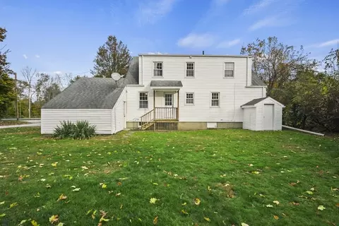Exterior - 100 Thompson Rd, Webster, MA 01570 photo 5 of 5