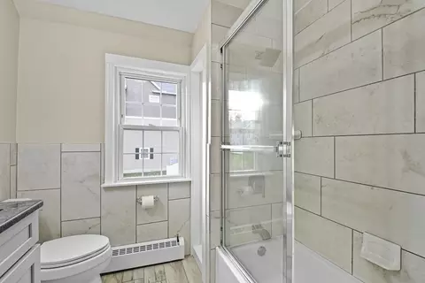 Bath - 100 Thompson Rd, Webster, MA 01570 photo 2 of 3