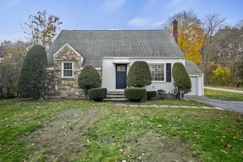 Exterior - 100 Thompson Rd, Webster, MA 01570 photo 1 of 5