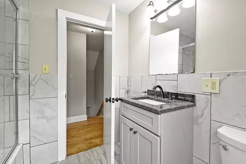 Bath - 100 Thompson Rd, Webster, MA 01570 photo 3 of 3