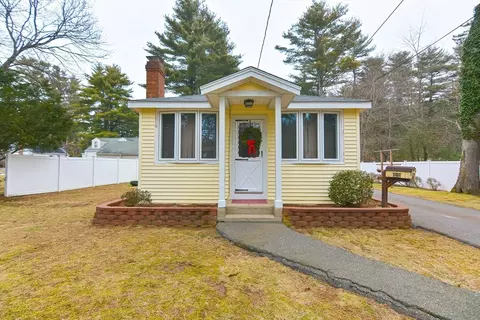 47 Walpole St, Sharon, MA 02067