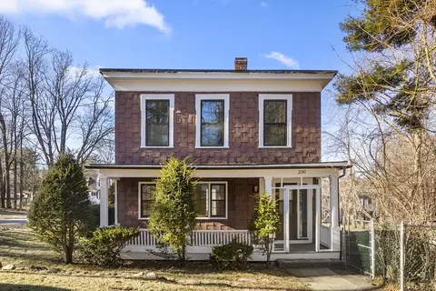 230 Cedar St, Haverhill, MA 01830