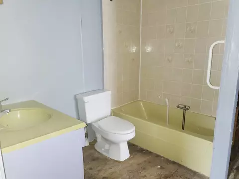 Bath - 26 Prospect St, Wareham, MA 02558 photo 1 of 2