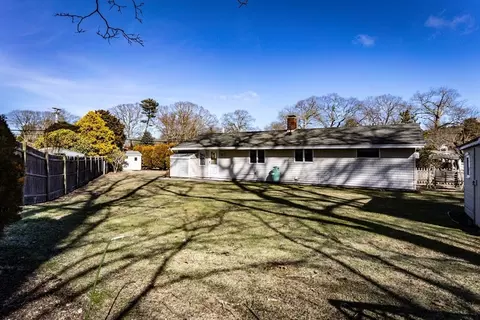 Exterior - 1 Mark Rd, Beverly, MA 01915 photo 6 of 6