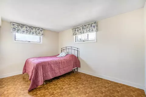 Bedroom - 1 Mark Rd, Beverly, MA 01915 photo 2 of 4