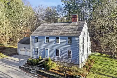 124 Rowley Bridge Rd, Topsfield, MA 01983