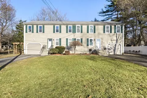 25 Pleasant St #A, Plainville, MA 02762