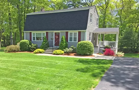 116 Bassick Cir, Stoughton, MA 02072