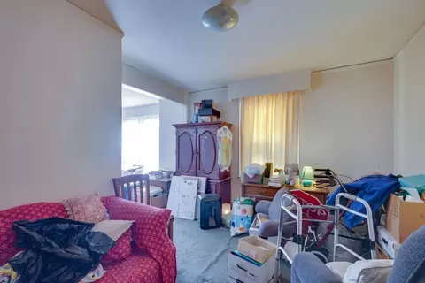 Living - 239 Manning St, Needham, MA 02492 photo 2 of 2