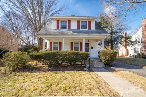239 Manning St, Needham, MA 02492