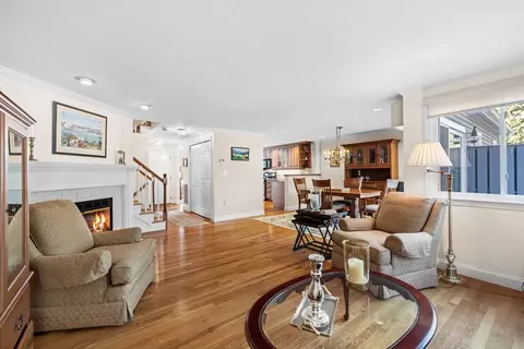 55 Bay Farm Rd #55, Duxbury, MA 02332