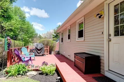 Exterior - 12 Brewster Rd, Worcester, MA 01602 photo 6 of 8