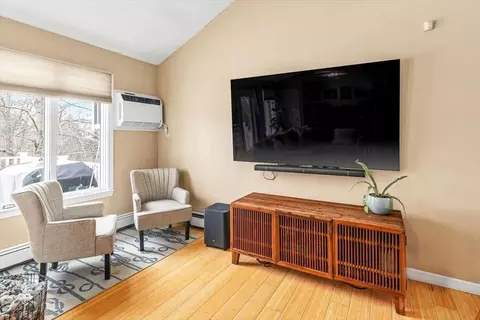 Living - 31 French St, Hingham, MA 02043 photo 1 of 5