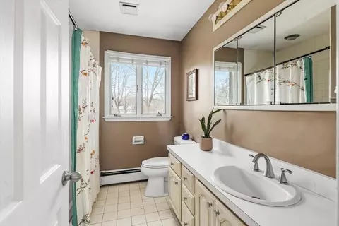 Bath - 31 French St, Hingham, MA 02043 photo 1 of 2