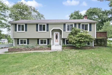 77 Benelli St, Bellingham, MA 02019